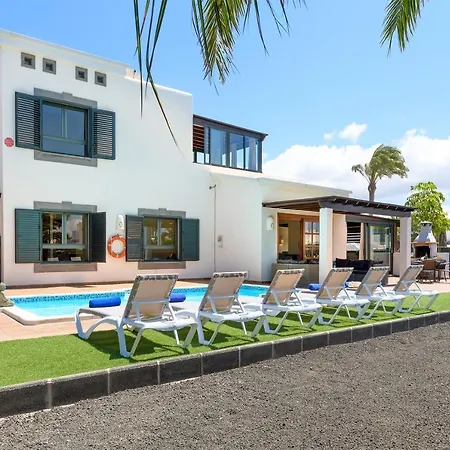 Villa Hipoclub Villas, 
