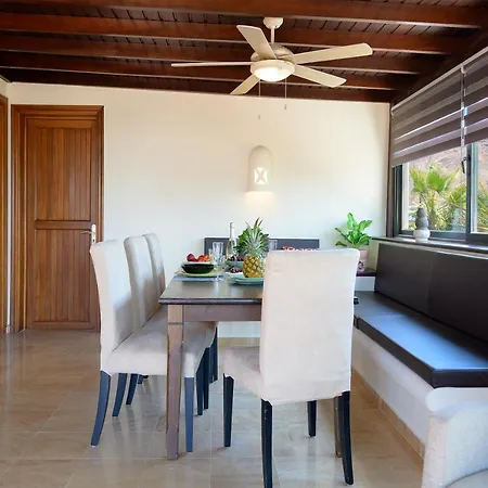Villa Hipoclub Villas, 